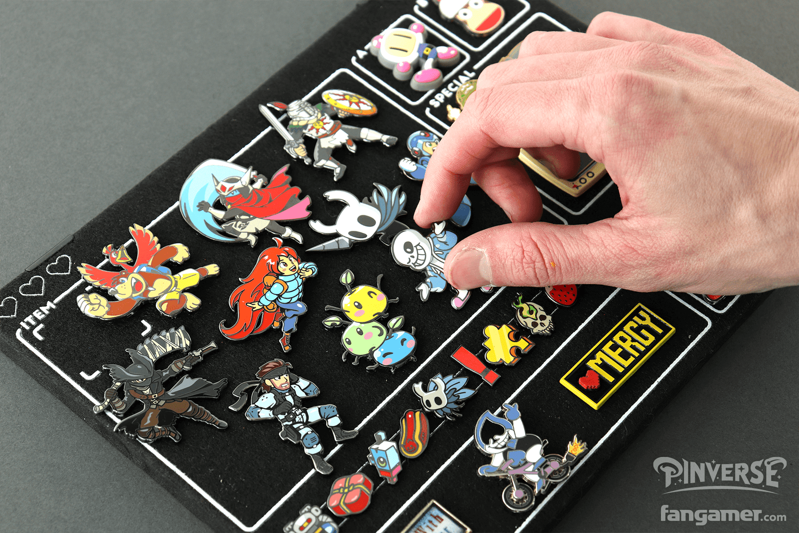 PINVERSE」－ 放浪者 ピンバッジパック - Fangamer Japan